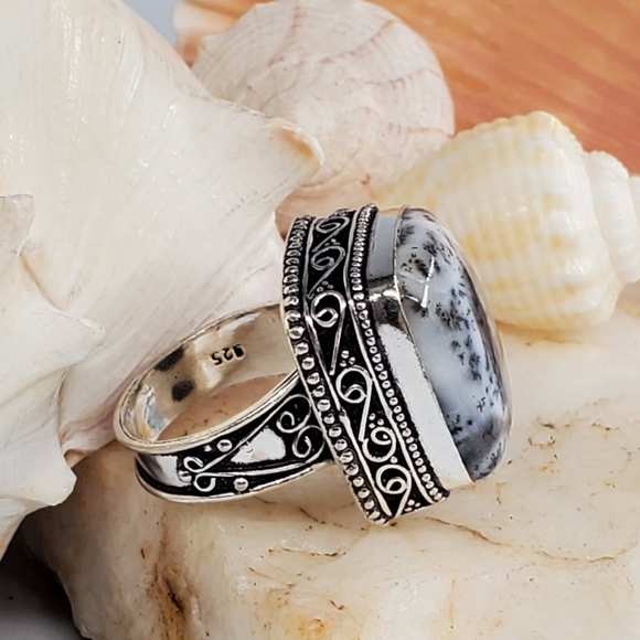 Large Natural Dolomite Stone Silver Ring - Picture 2 of 7